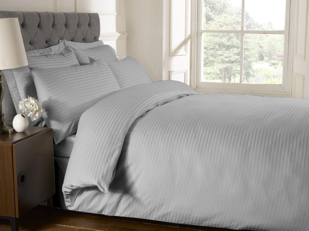 Brighton Hill Egyptian Cotton Housewife Pillowcases - Silver